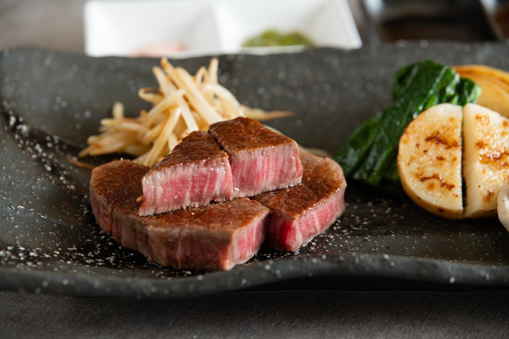 Hotel Metropolitan Edmont Tokyo Ngoại thất bức ảnh