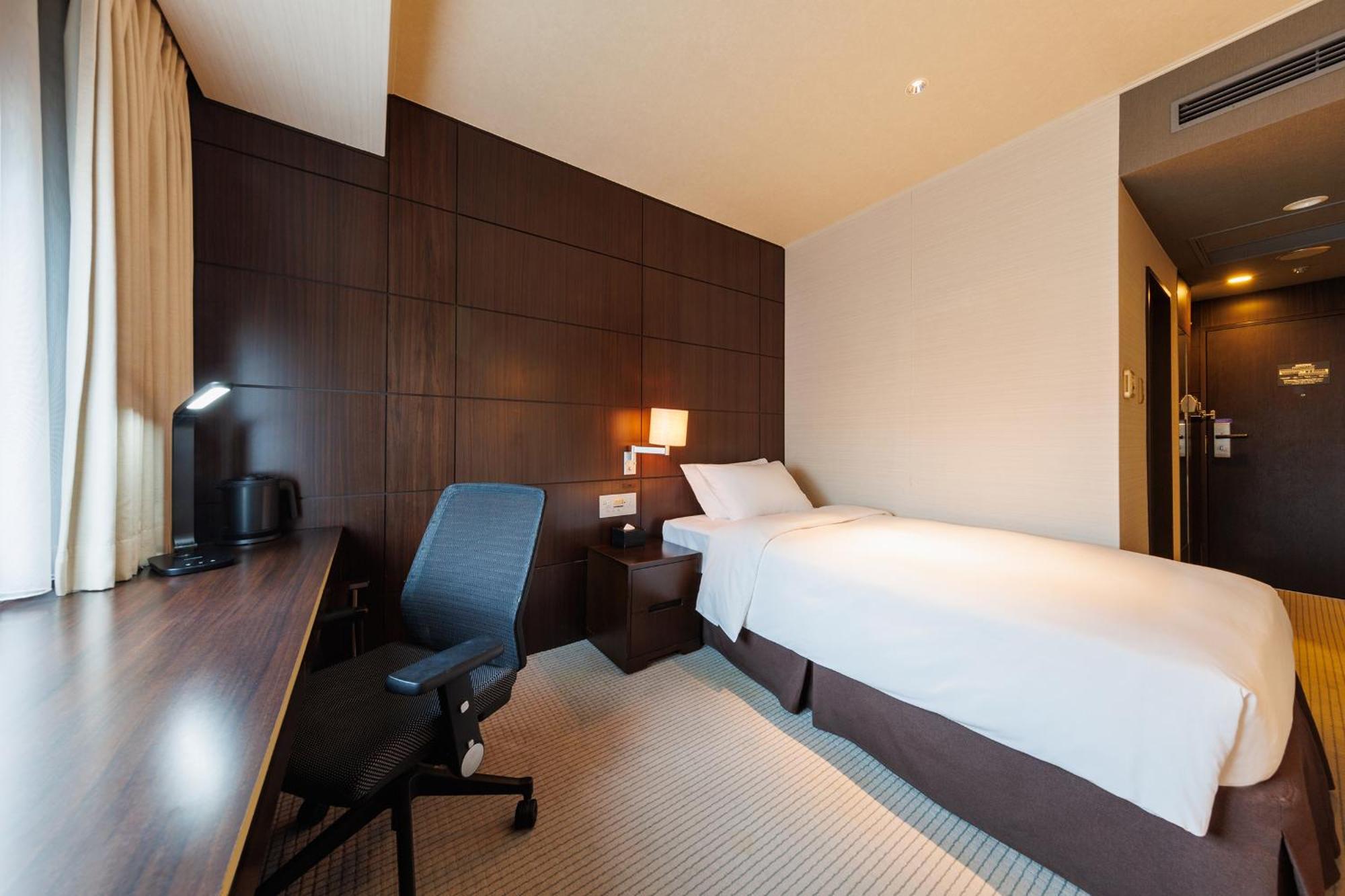 Hotel Metropolitan Edmont Tokyo Ngoại thất bức ảnh
